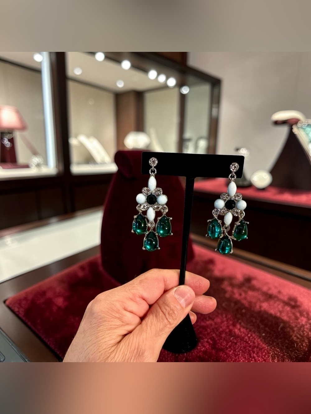 NWT Luxury Vintage Banana Republic turquoise emerald green chandelier earrings